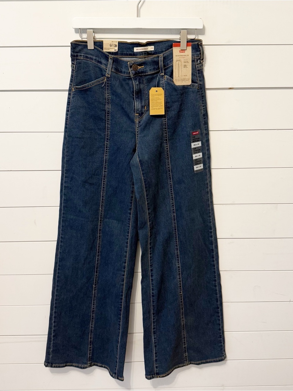NWT Levi's | Women’s 318 Seamed Shaping wide Leg Jeans Dark Wash High Rise 28x3